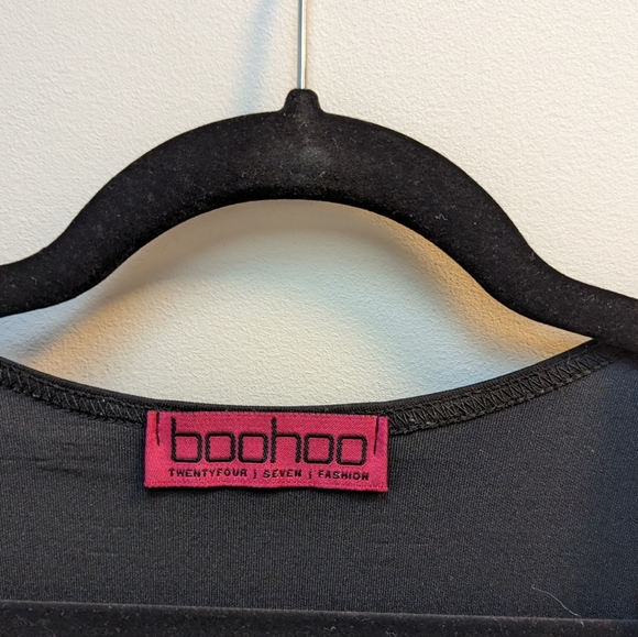 Black BOOHOO Dress - Picture 4 of 4